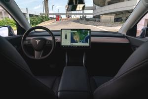 Tesla Model Y Long Range 2020 года  (NA)